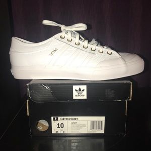 Men Matchcourt Adidas Brand New size 10